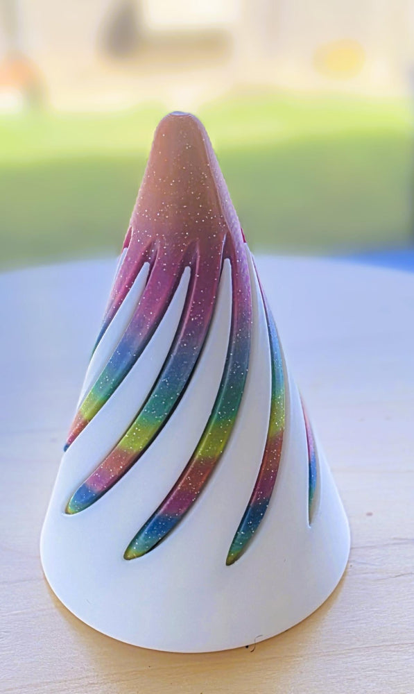 Swirly, colourful 3D fidget. Australian made by Chaos 3D Printing. Good toy for relaxtion.